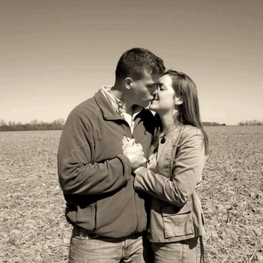 Meet your Posher, Cristina